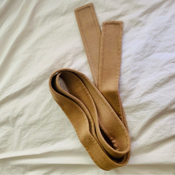 The Curated Classic Camel Coat XS Wool Cashmere - Picture 11 of 15